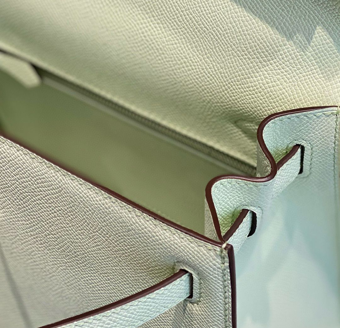 Hermes Kelly 25cm Sellier Bag In Vert Fizz Epsom Leather - Image 10