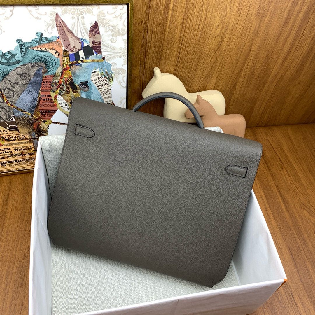 Hermes Kelly Depeches 36 Briefcase in Etain Clemence Leather - Image 5