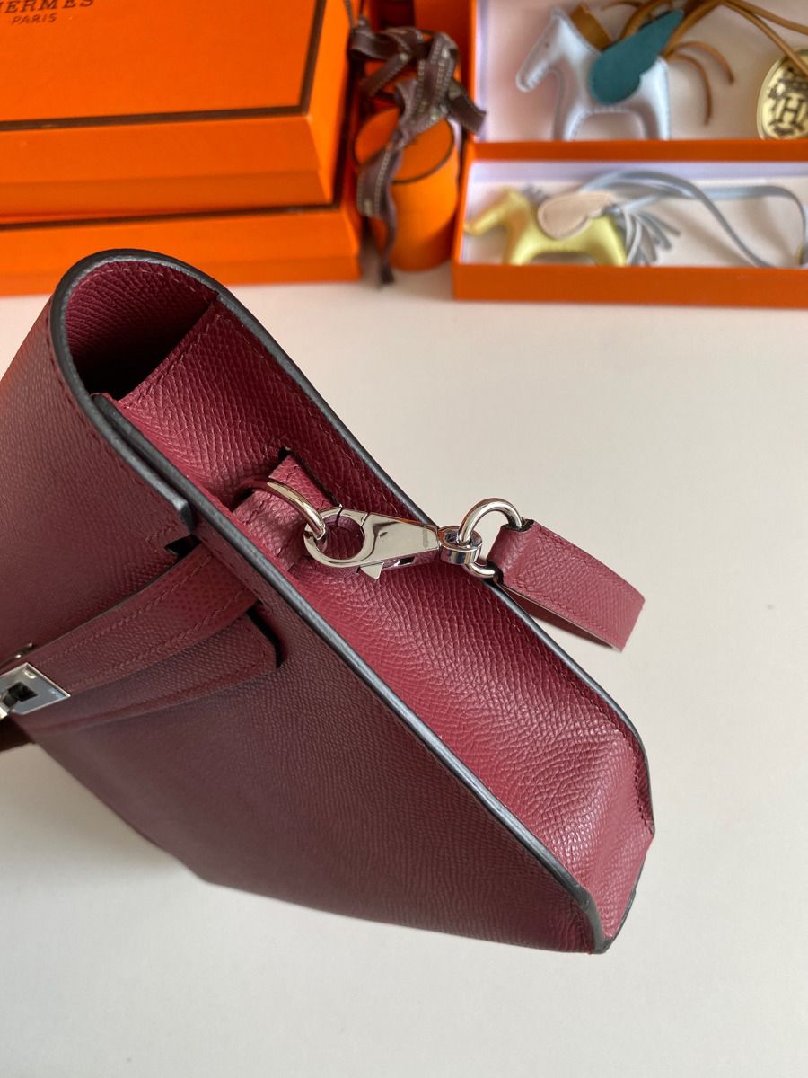 Hermes Kelly Depeches 25 Pouch in Bordeaux Epsom Calfskin - Image 9