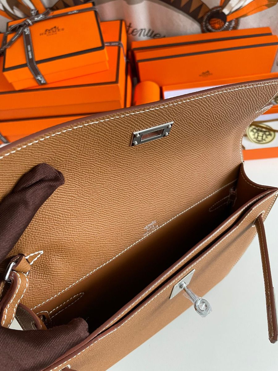 Hermes Kelly Depeches 25 Pouch in Gold Epsom Calfskin - Image 7