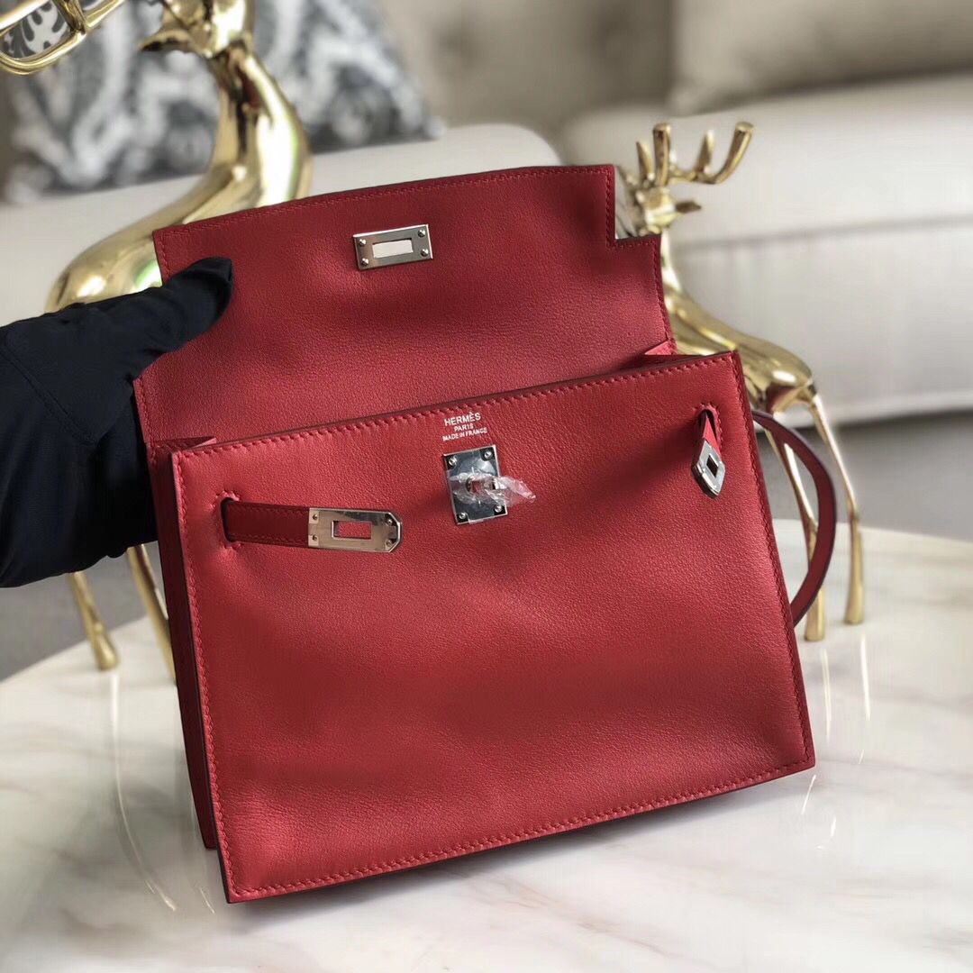 Hermes Kelly Danse Handmade Bag In Red Swift Leather - Image 6
