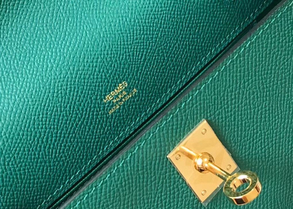 Hermes Kelly Pochette Bag In Vert Veronese Epsom Leather - Image 7