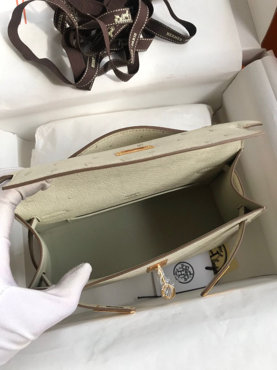 Hermes Kelly Pochette Handmade Bag In Beton Ostrich Leather - Image 8