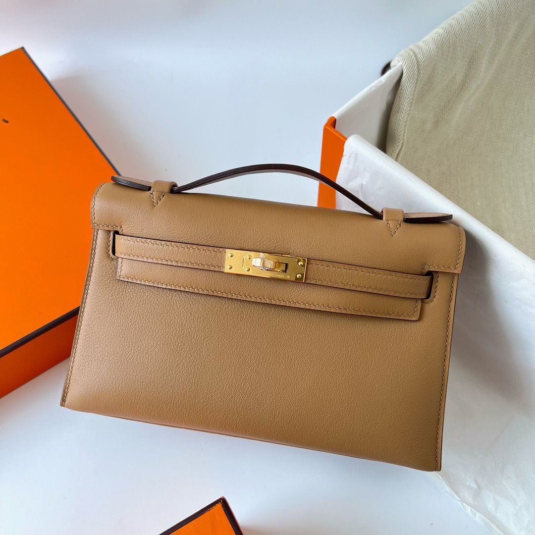 Hermes Kelly Pochette Handmade Bag In Chai Swift Calfskin - Image 3