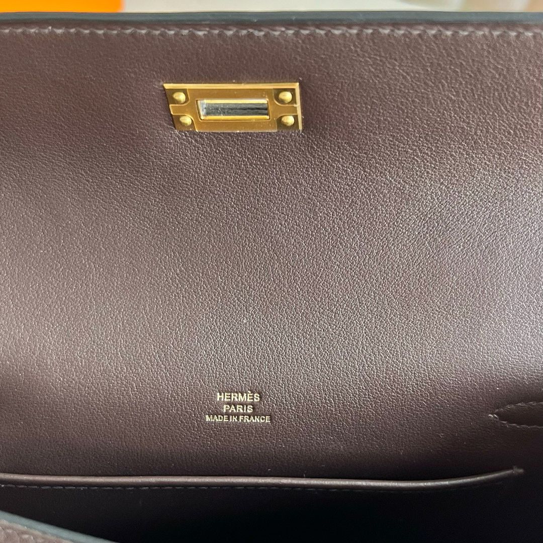 Hermes Kelly Pochette Handmade Bag in Ebene Swift Calfskin - Image 5