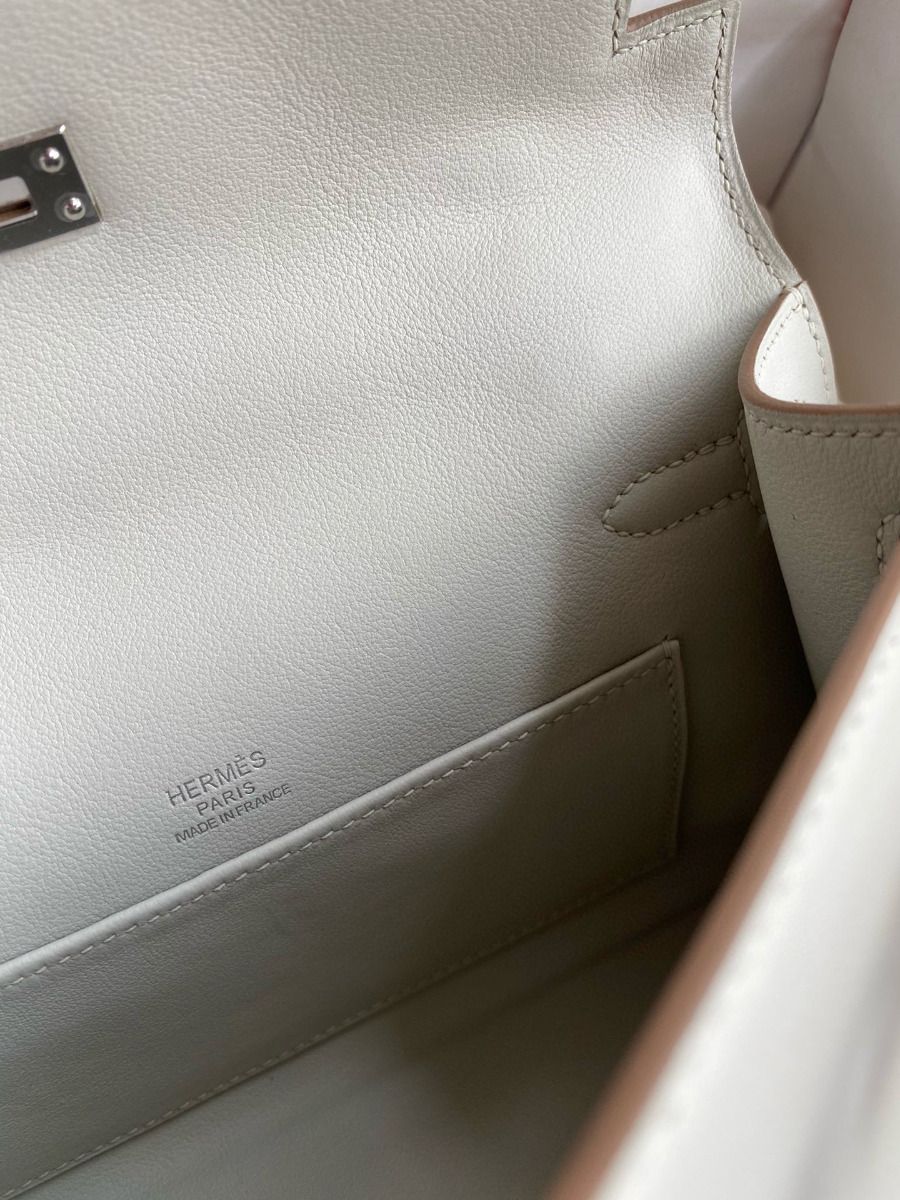 Hermes Kelly Pochette Handmade Bag In Pearl Grey Swift Calfskin - Image 10