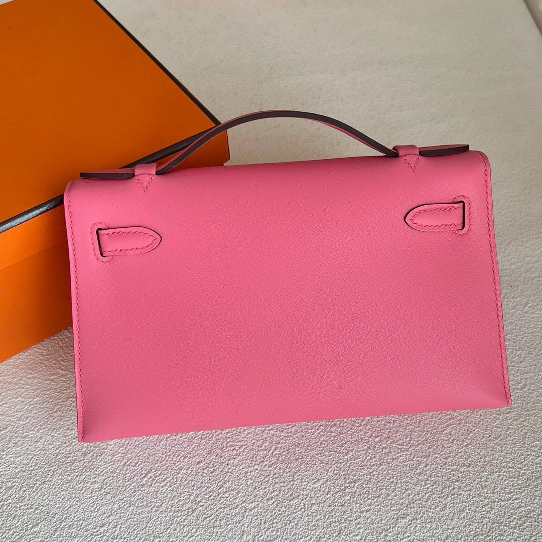 Hermes Kelly Pochette Handmade Bag in Rose Azalee Swift Calfskin - Image 8