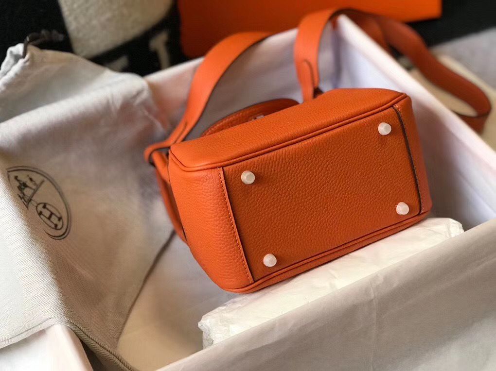 Hermes Lindy Mini Bag In Orange Clemence Leather GHW - Image 4