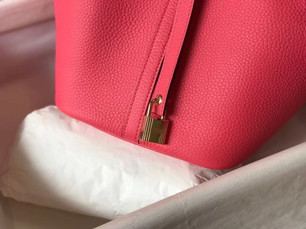 Hermes Picotin Lock 22 Bag In Rose Lipstick Clemence Leather - Image 4
