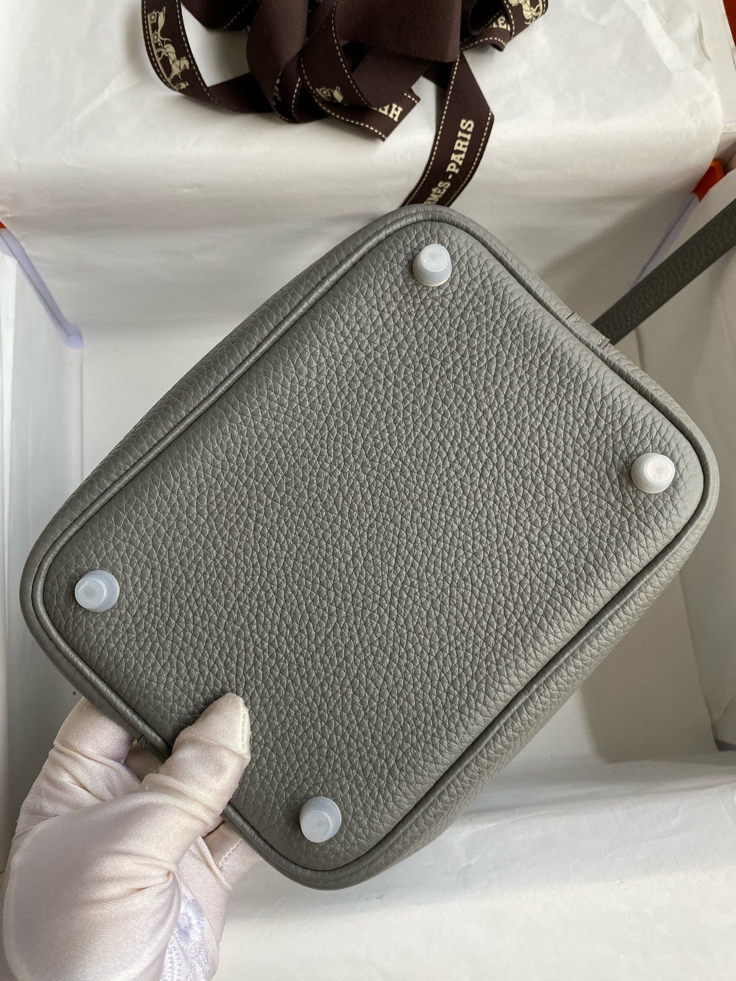 Hermes Picotin Lock 18 Handmade Bag in Gris Meyer Clemence Leather - Image 9