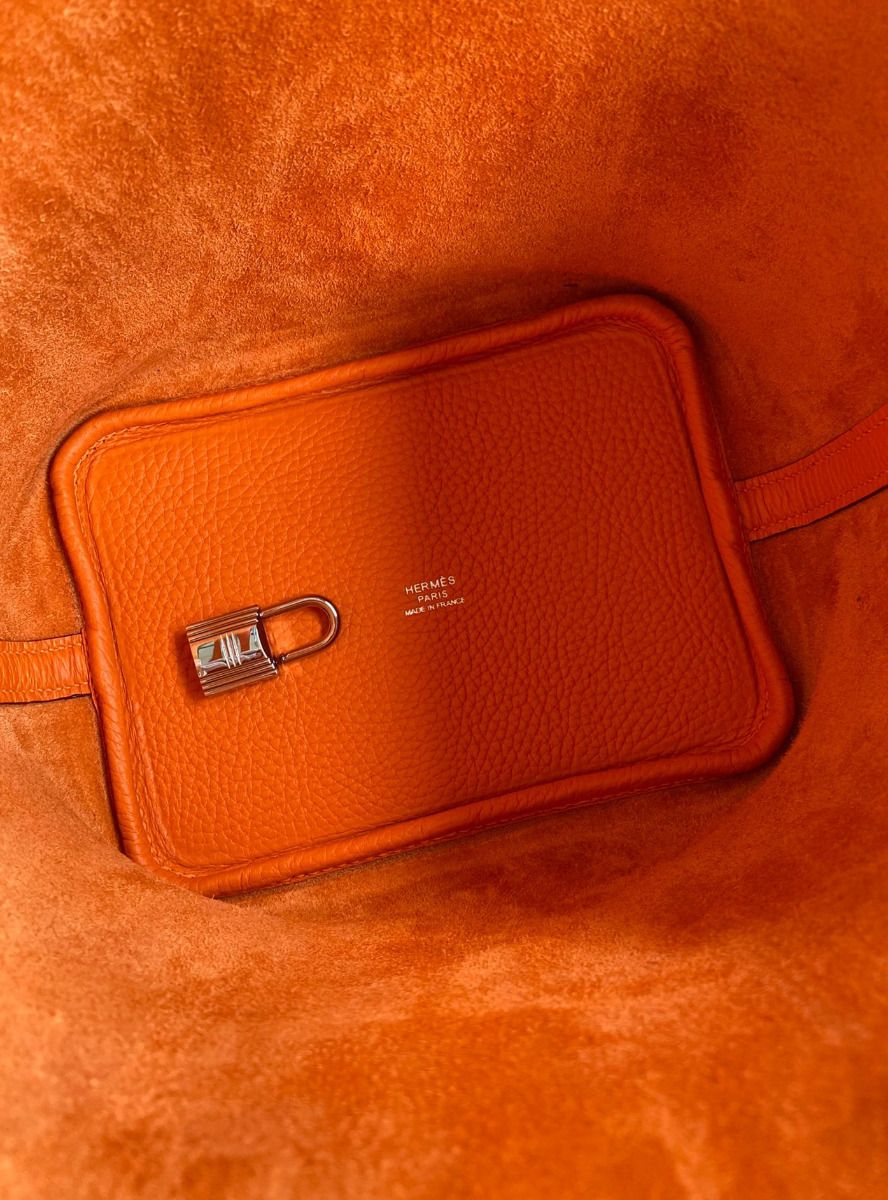Hermes Picotin Lock 18 Handmade Bag in Orange Clemence Leather - Image 7