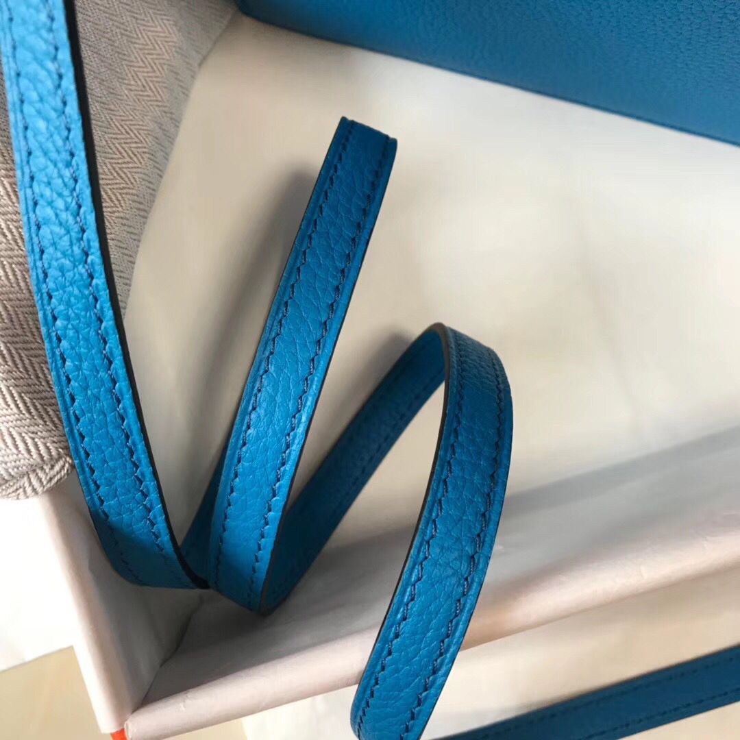 Hermes Mini Sac Roulis 18cm Bag In Blue Hydra Evercolor Calfskin - Image 8