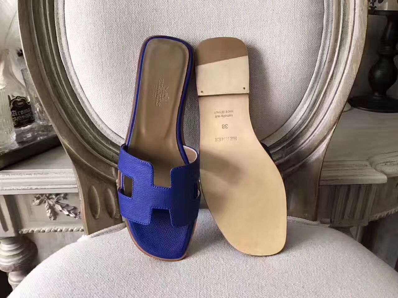 Hermes Oran Sandals In Blue Epsom Leather - Image 4