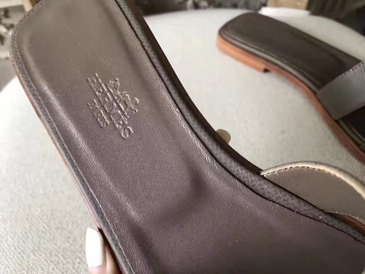 Hermes Oran Sandals In Etoupe Epsom Leather - Image 8