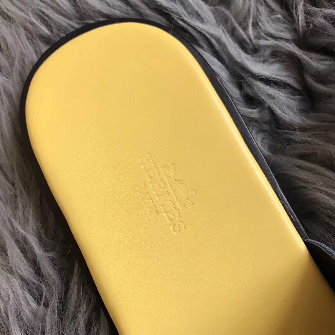 Hermes Izmir Sandals In Dark Green Swift Leather - Image 4