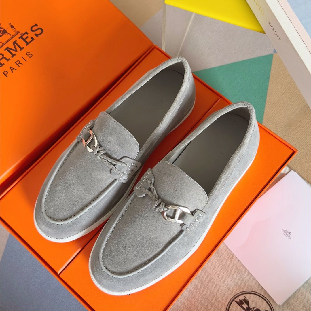 Hermes Men's Ignacio Loafers in Gris Nuage Suede Calfskin - Image 7