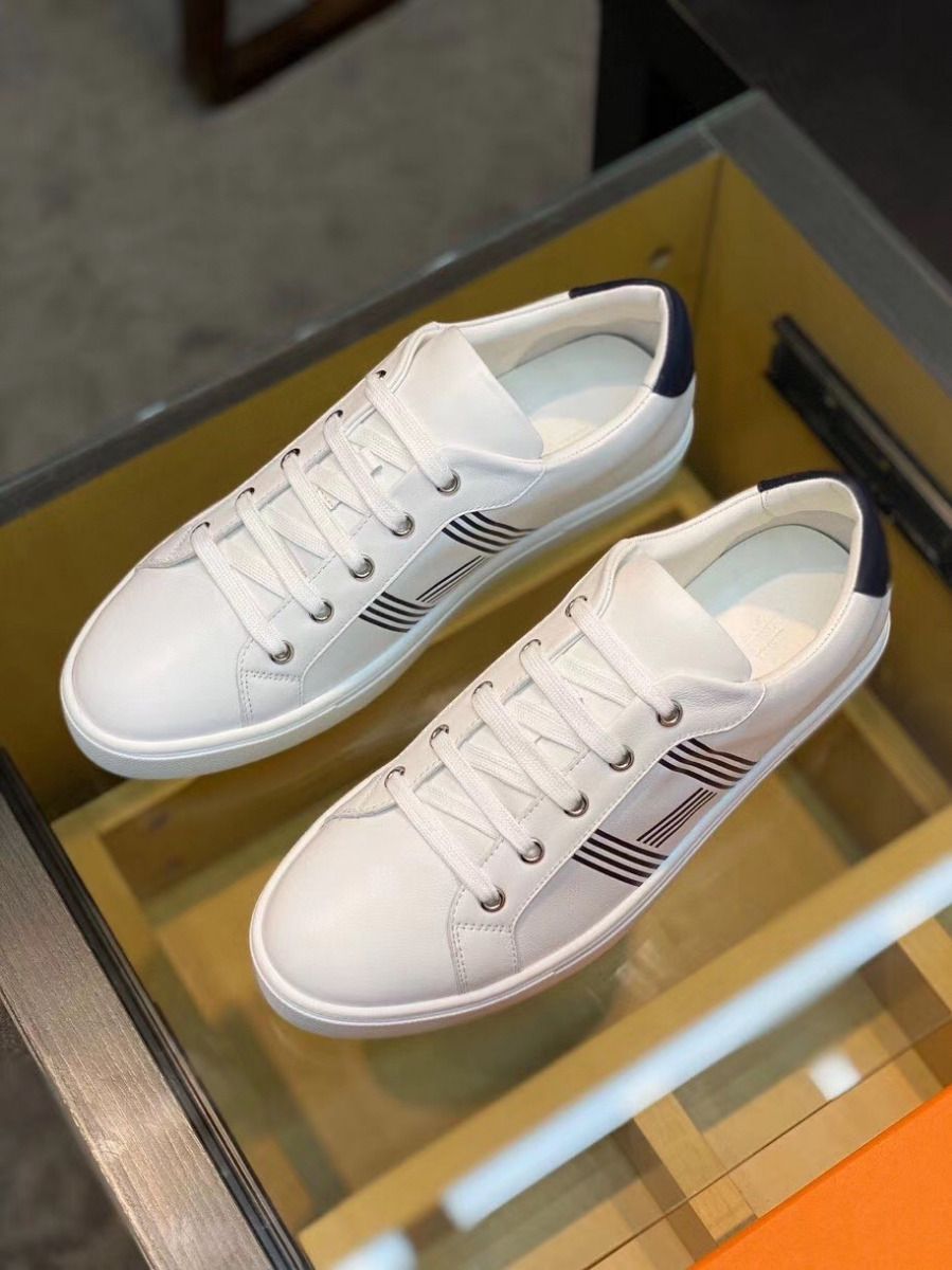 Hermes Men's Avantage Sneakers In White/Blue Calfskin - Image 3