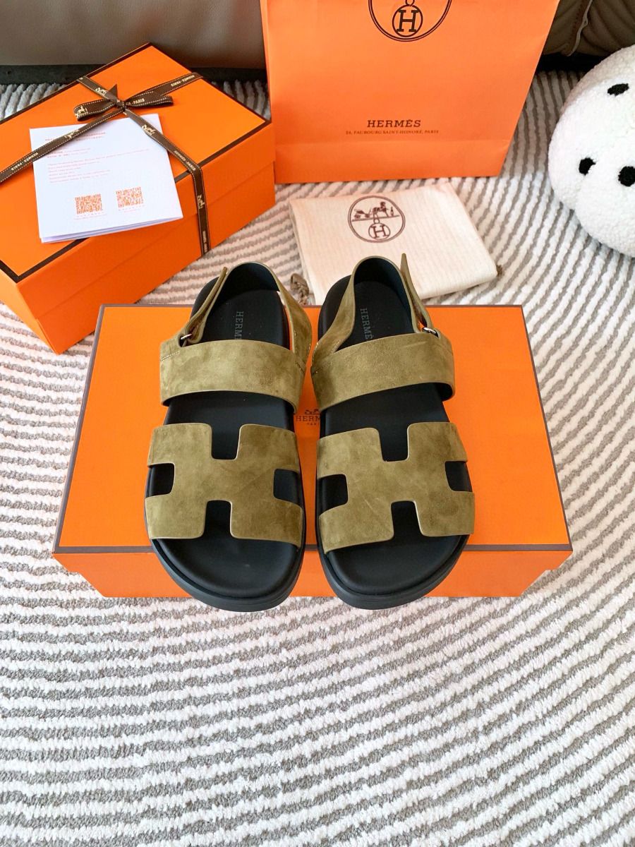 Hermes Men's Genius Sandals In Green Suede Calfskin - Image 3