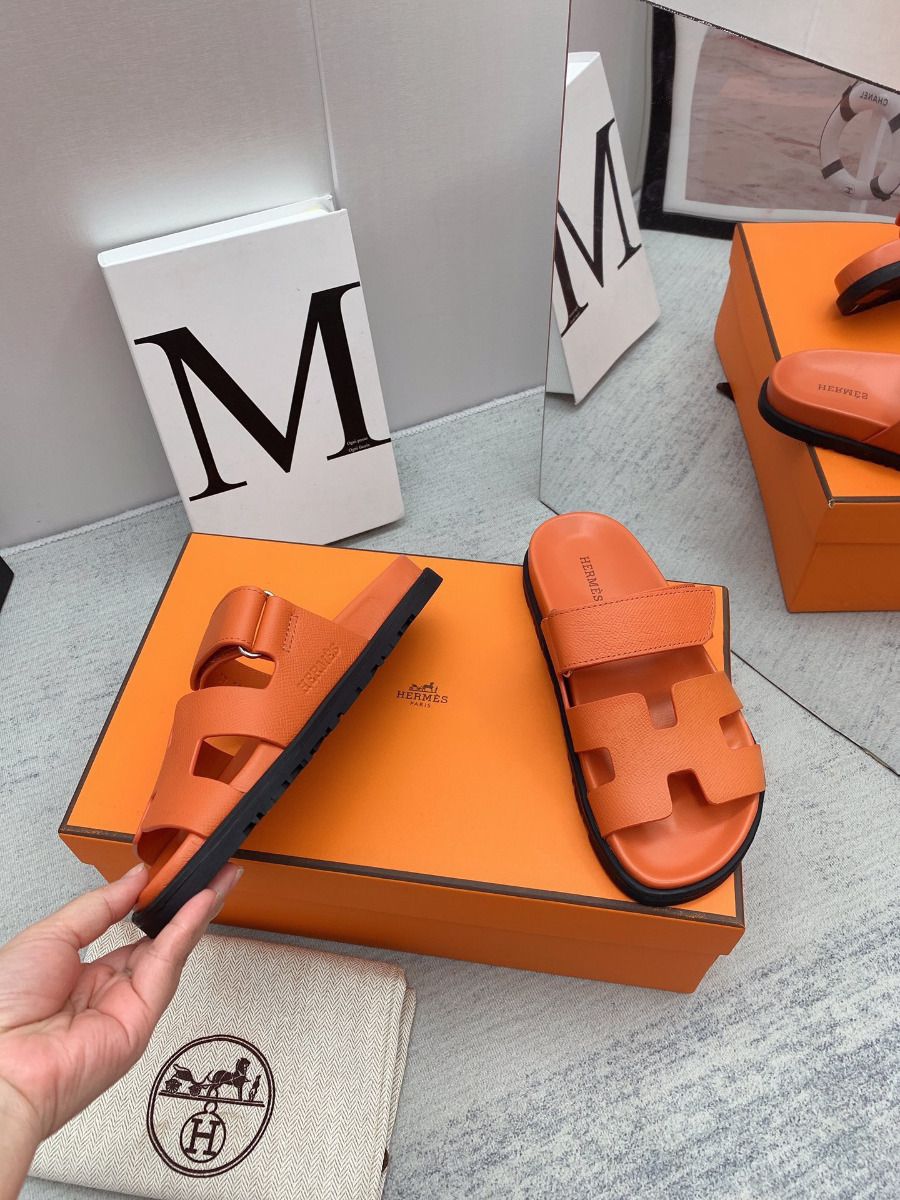 Hermes Men's Chypre Sandals in Orange Epsom Calfskin - Image 8