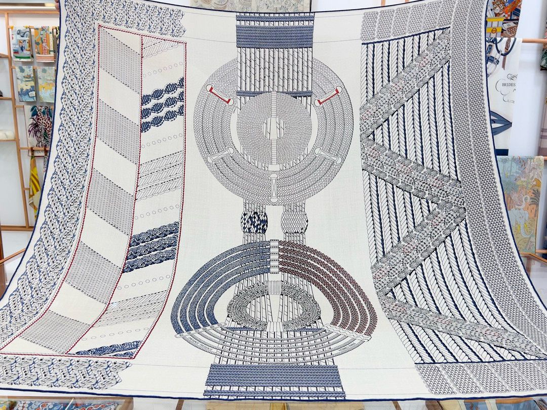 Hermes Grey Dressage Tressage Shawl 140 - Image 3