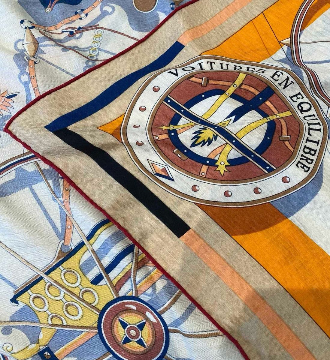 Hermes Beige/Orange Voitures en Equilibre Shawl 140 - Image 5