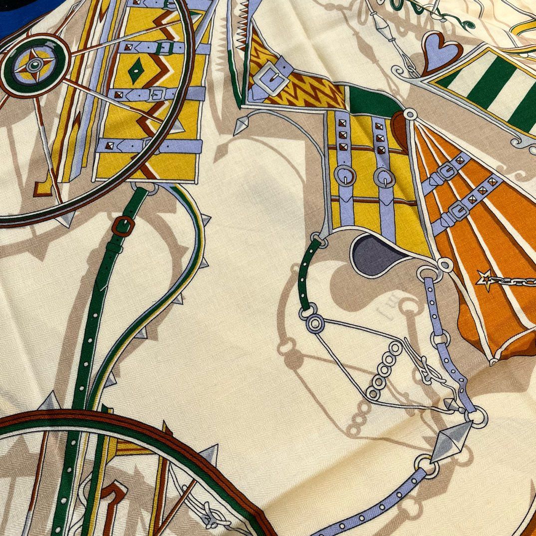 Hermes Beige/Blue Voitures en Equilibre Shawl 140 - Image 5