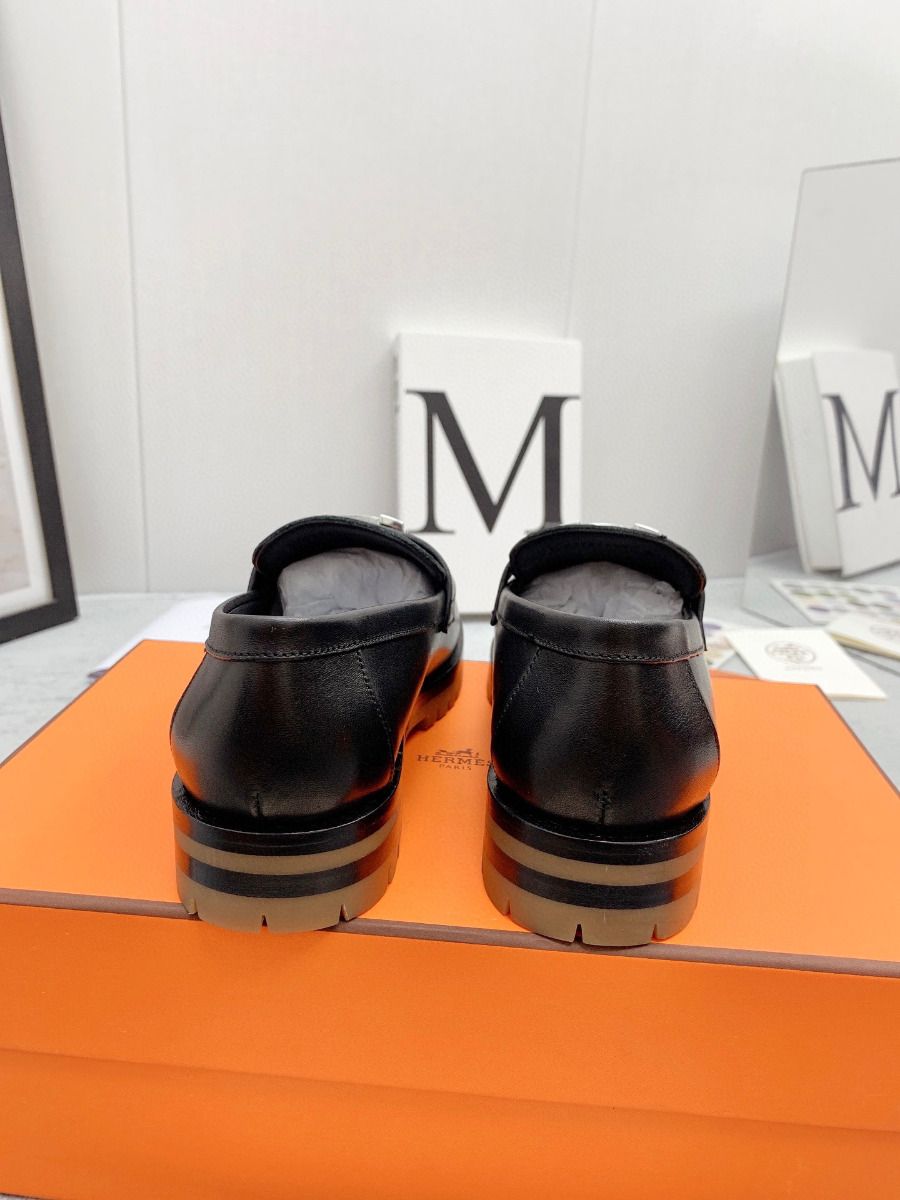 Hermes Women's Faubourg Loafers in Black Leather - Image 8