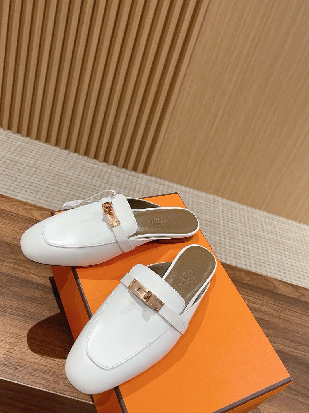 Hermes Women's Oz Mules in White Calfskin - Image 3