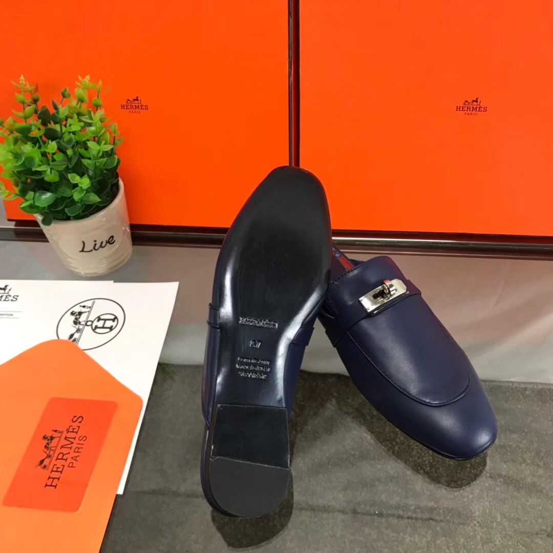 Hermes Oz Mules In Dark Blue Calfskin - Image 9