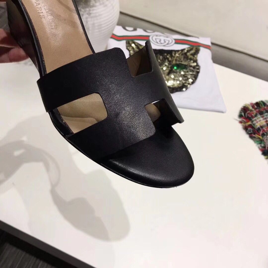 Hermes Legend Wedge Sandal In Black Calfskin - Image 4