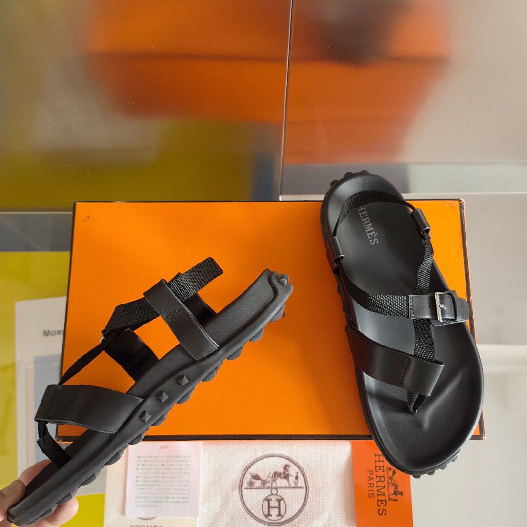 Hermes Inboard Sandals in Black Leather and Ribbon - Image 5