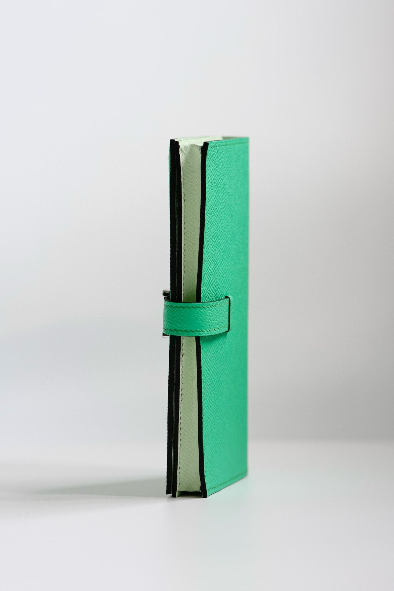 Hermes Bearn Verso Long Wallet in Vert Comics Epsom Calfskin - Image 9