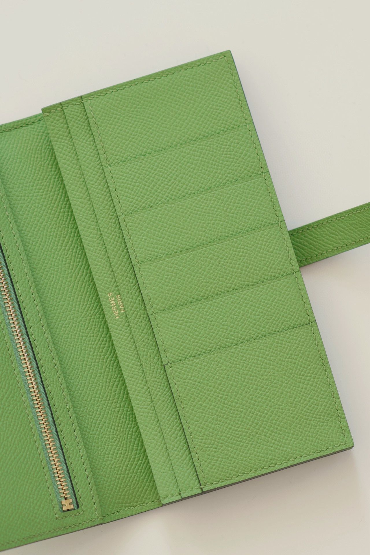 Hermes Bearn Long Handmade Wallet in Vert Criquet Epsom Calfskin - Image 8