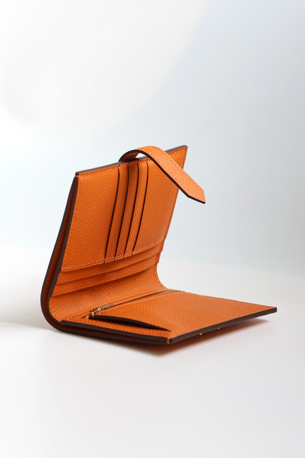 Hermes Bearn Compact Handmade Wallet in Orange Epsom Calfskin - Image 7
