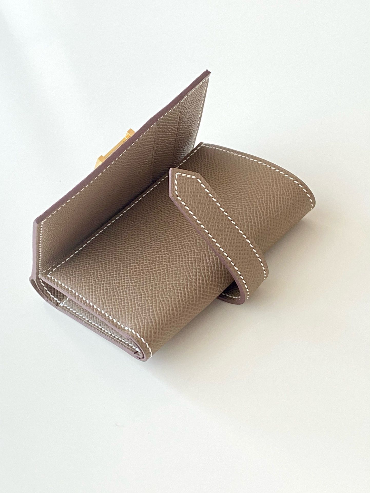 Hermes Bearn Tri-fold Handmade Wallet in Taupe Epsom Leather - Image 7