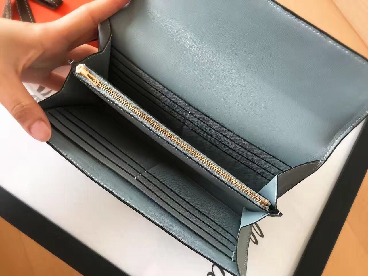 Hermes Constance Long Wallet In Blue Lin Epsom Leather - Image 3