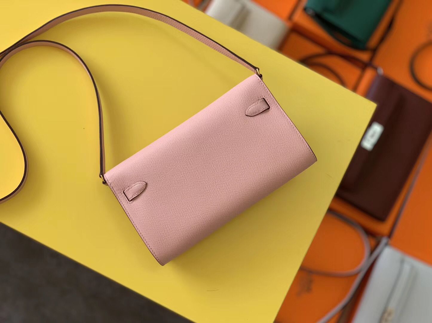 Hermes Kelly Classique To Go Wallet In Pink Epsom Calfskin - Image 3