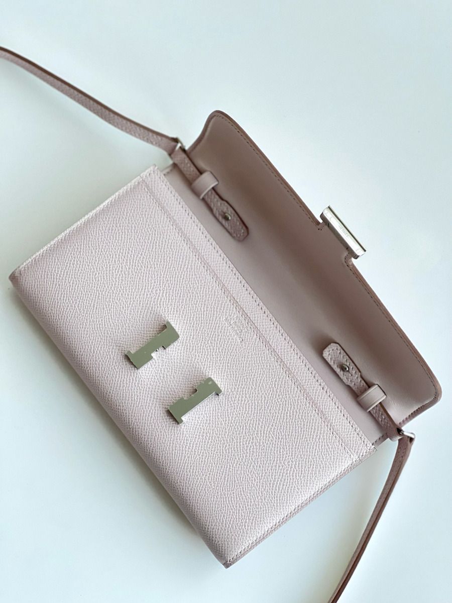 Hermes Constance To Go Wallet in Mauve Pale Epsom Calfskin - Image 4