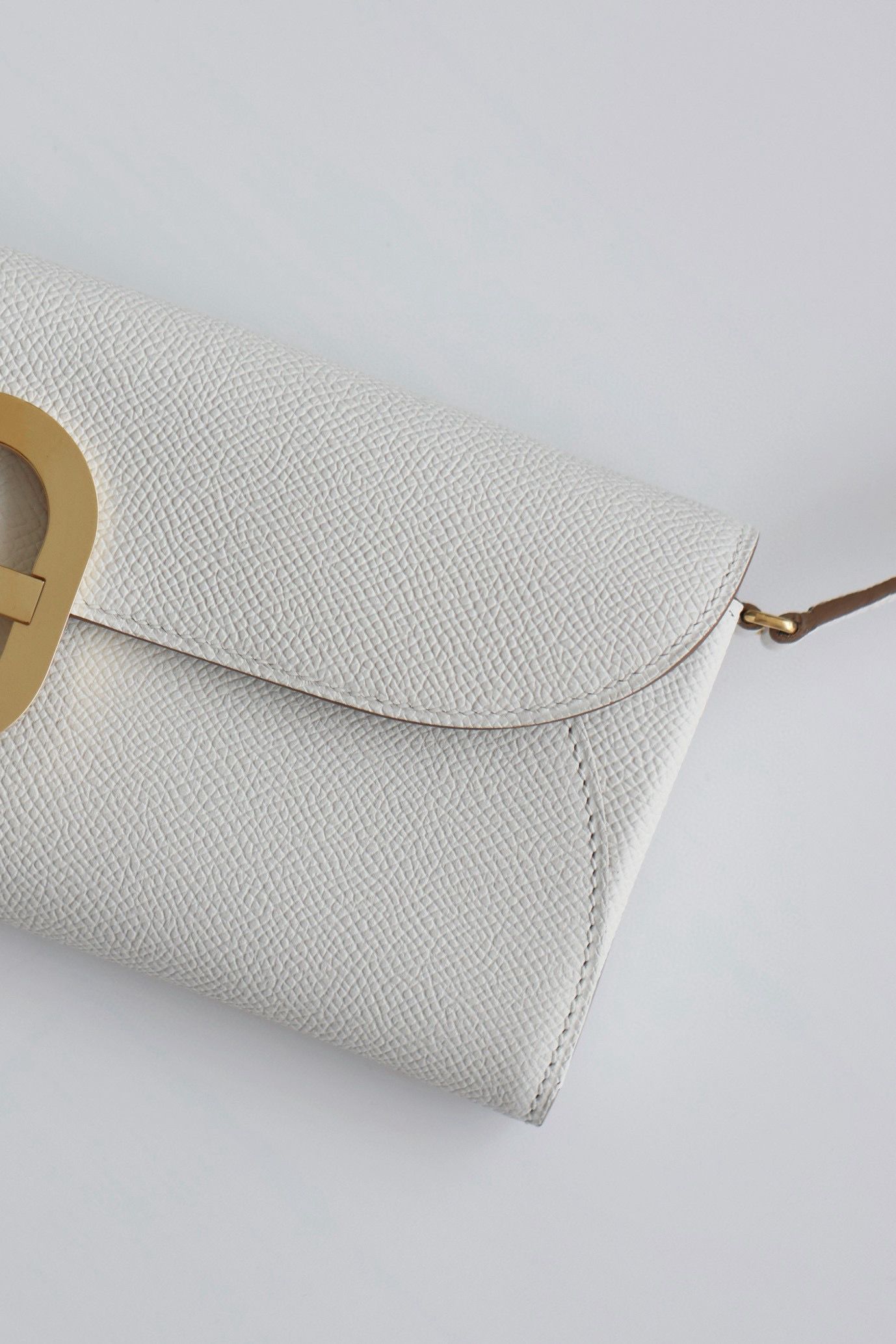 Hermes Maillon To Go Wallet in Gris Pale Epsom Calfskin - Image 4