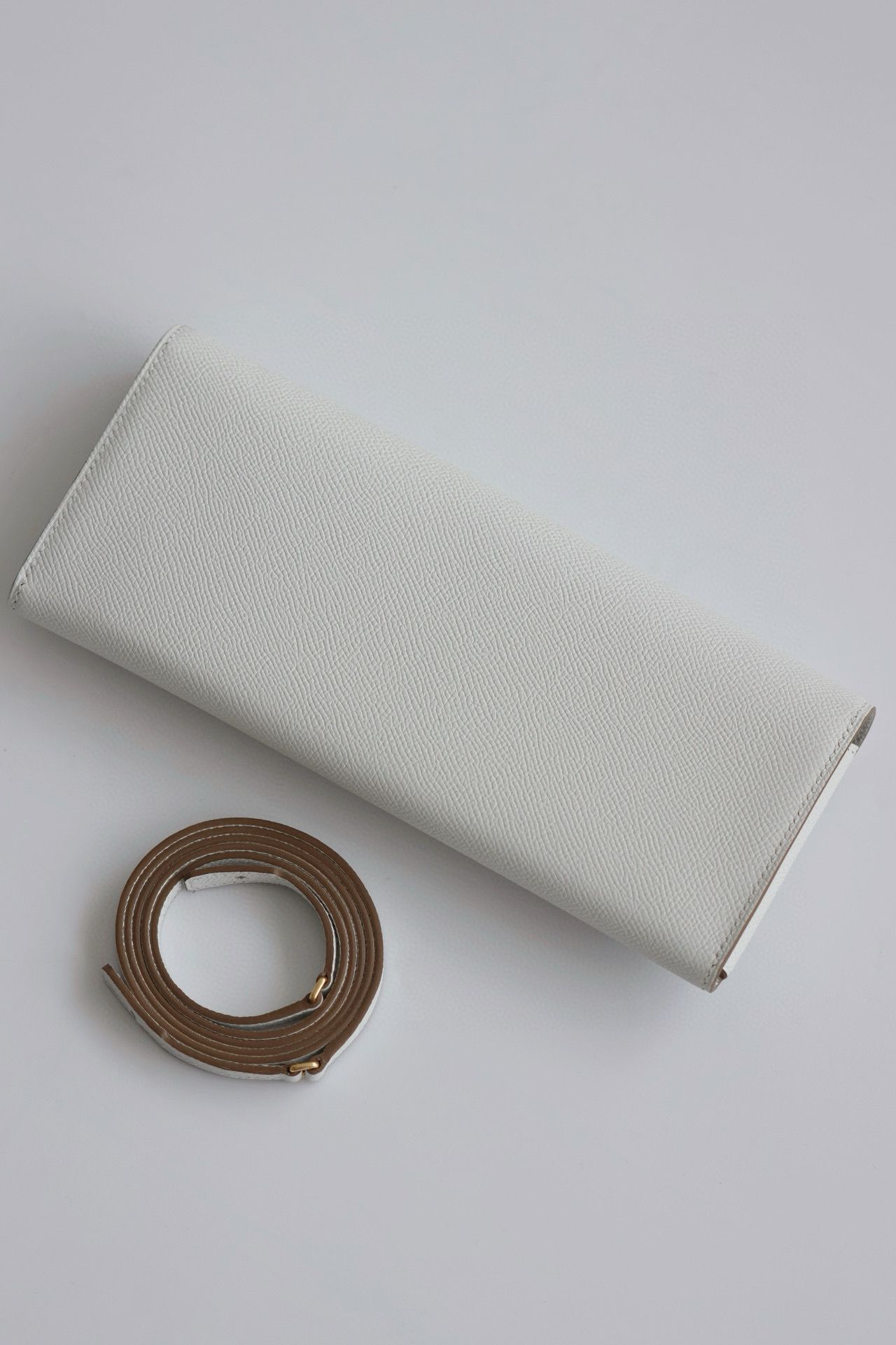Hermes Maillon To Go Wallet in Gris Pale Epsom Calfskin - Image 10
